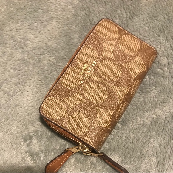 Coach Mini Wallet - Picture 2 of 8